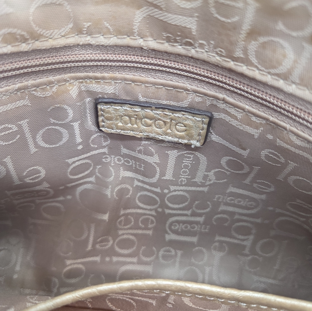 Nicole Miller Beige Y2K Shoulder Bag with Bag Charm and Emblem - Picture 9 of 15